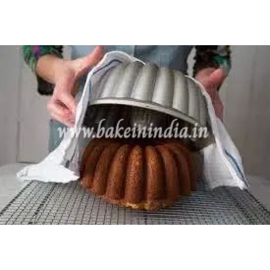 Bundt Cake Mould Ring Cake Volcano Pan Fluted Tube Aluminium| 6 Inch (Diametre)